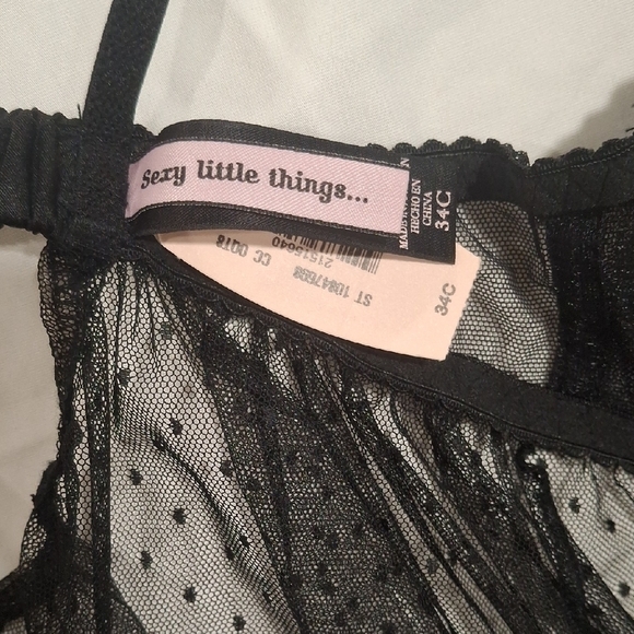 Victoria's Secret Black Lace Chemise - Picture 5 of 6